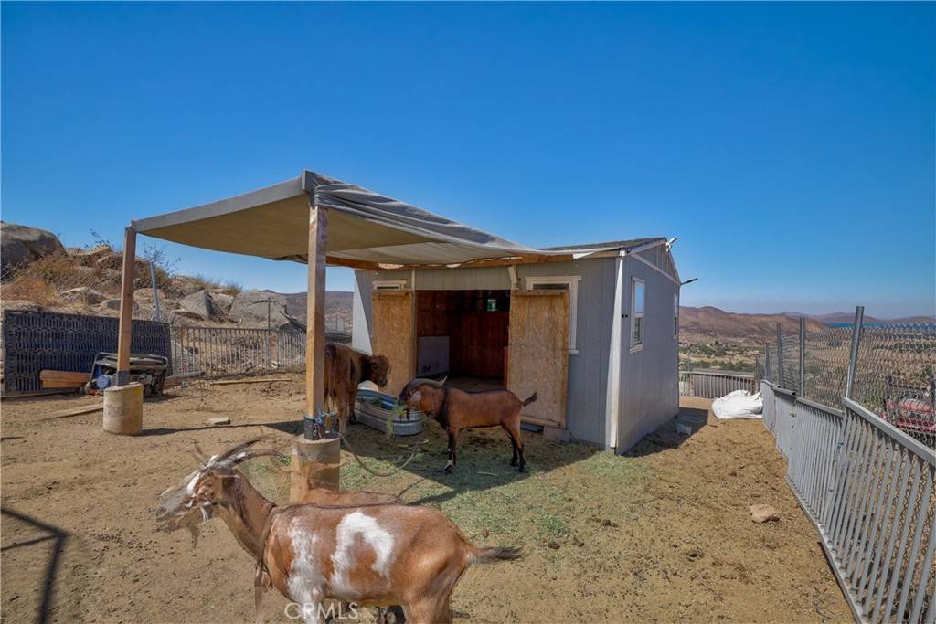 Hemet, CA 92544,32425 Weber WAY