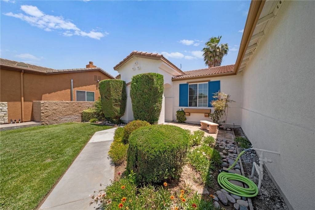 Menifee, CA 92584,30684 Adobe Ridge CT