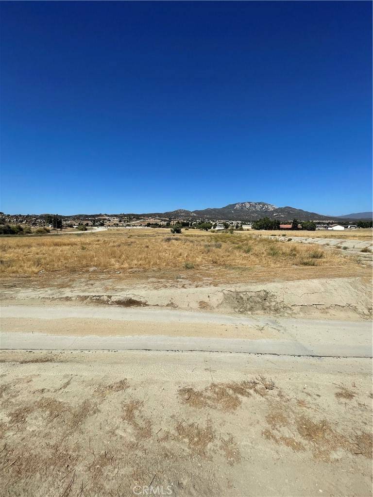 Aguanga, CA 92536,368 Lakeshore