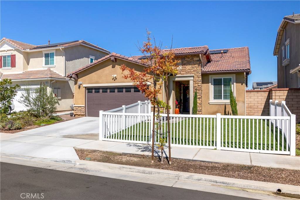 Menifee, CA 92584,27314 Graphite DR