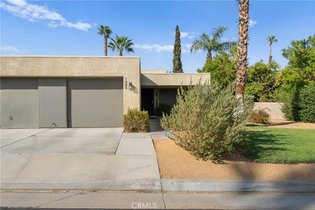 Palm Springs, CA 92262,1380 Sunflower CIR S