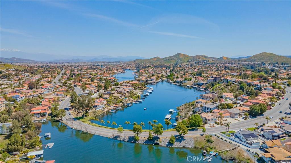 Canyon Lake, CA 92587,22062 Tumbleweed DR