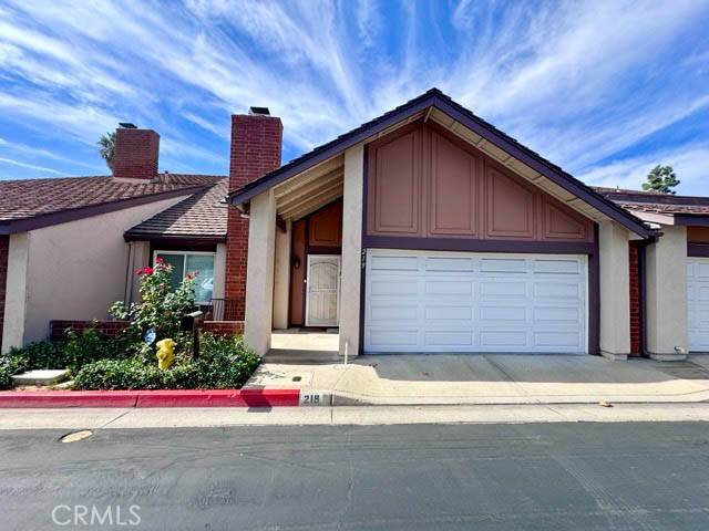 Placentia, CA 92870,219 Los Padres LN