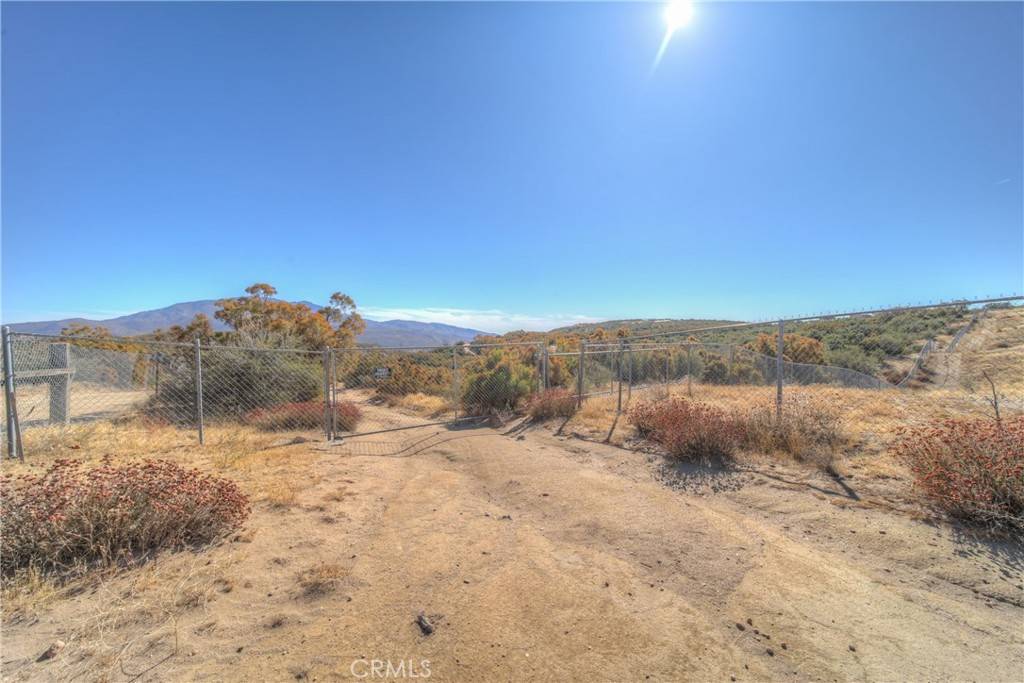 Anza, CA 92539,0 Table Mountain Truck TRL