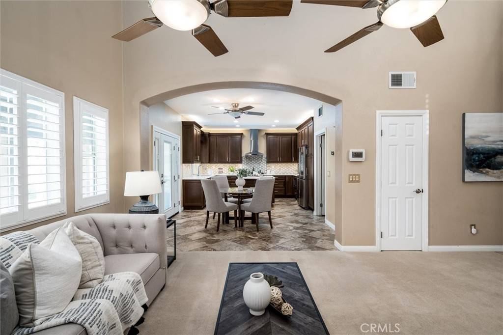 Temecula, CA 92592,43139 Teramo ST