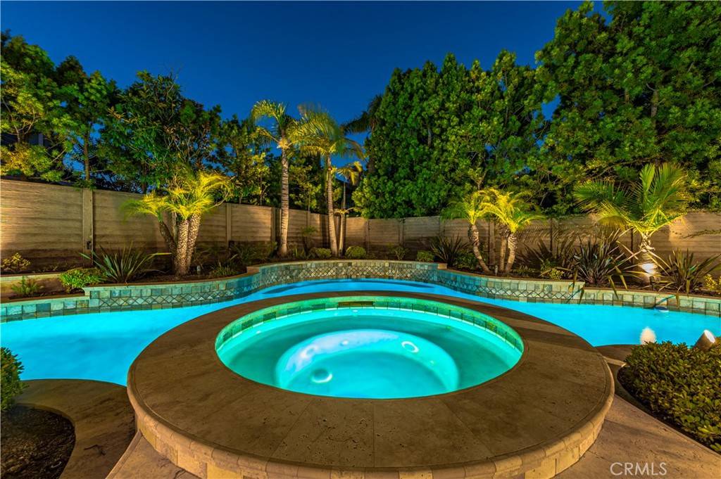 Huntington Beach, CA 92648,6561 Horseshoe LN