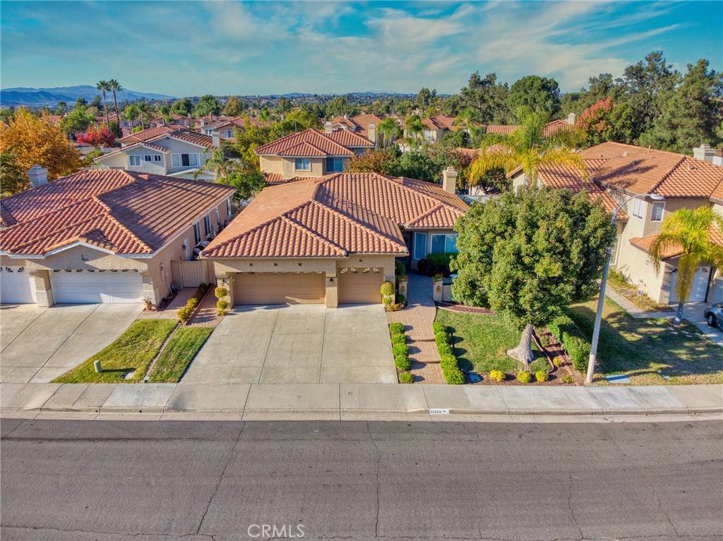 Temecula, CA 92592,32220 Via Almazan