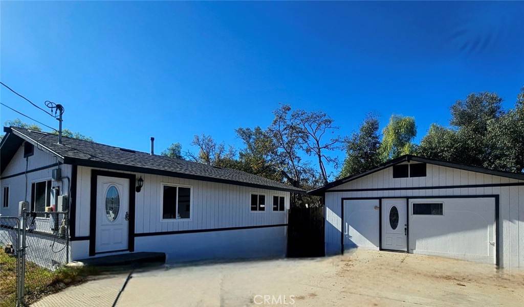 Ramona, CA 92065,17207 Voorhes LN