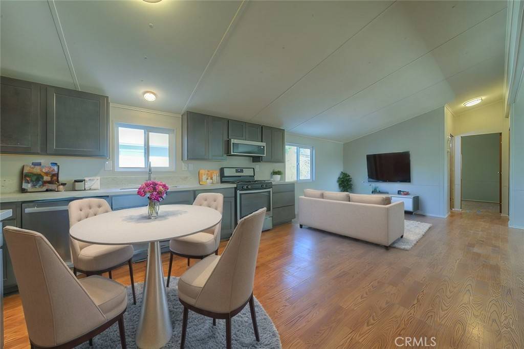 Hemet, CA 92545,33619 Bessemer AVE