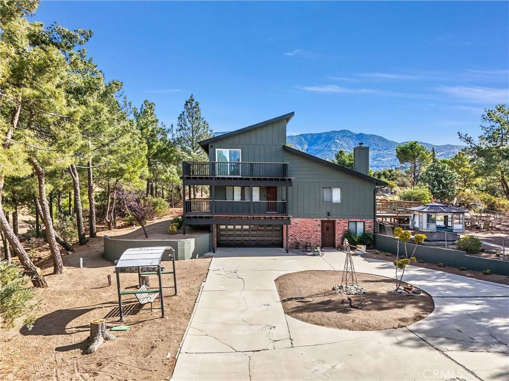 Banning, CA 92220,48085 Twin Pines RD