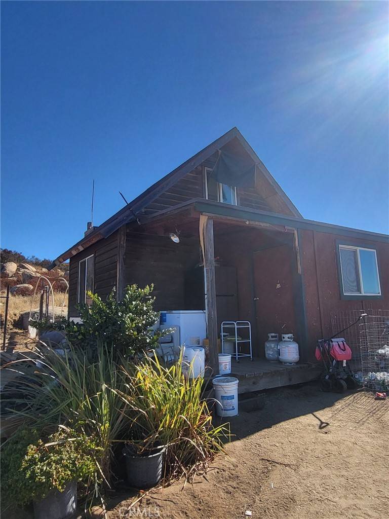 Aguanga, CA 92536,2 Lake Vista