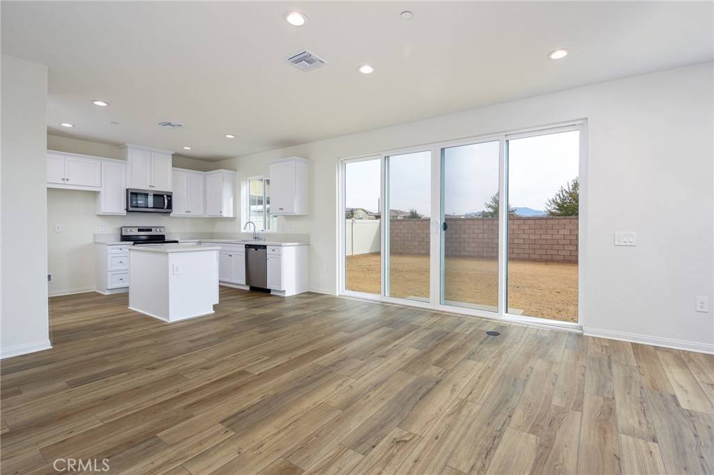 Menifee, CA 92585,27072 Oncore DR