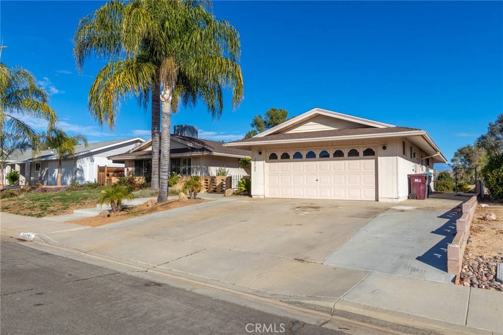 Menifee, CA 92586,28580 Portsmouth DR