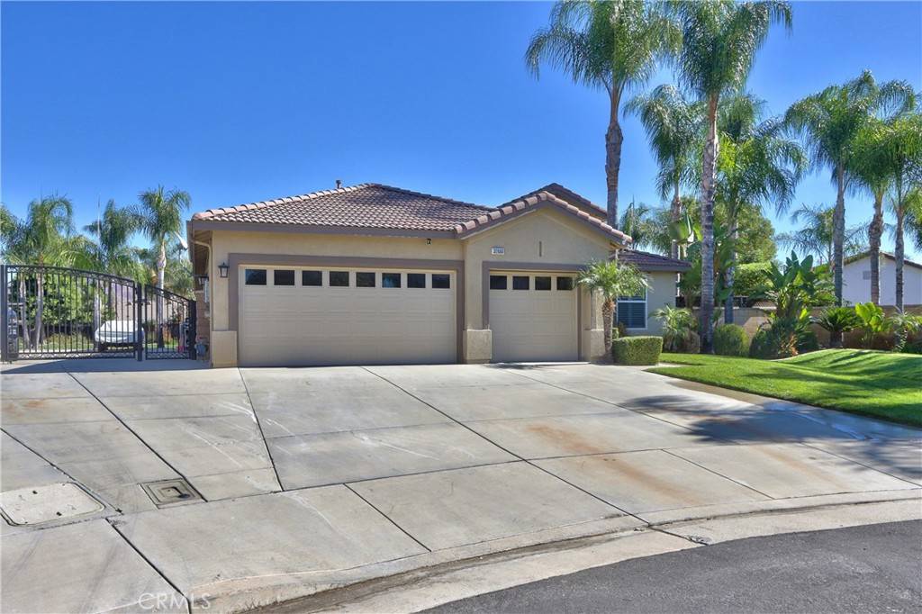 Winchester, CA 92596,32660 Cullen CT