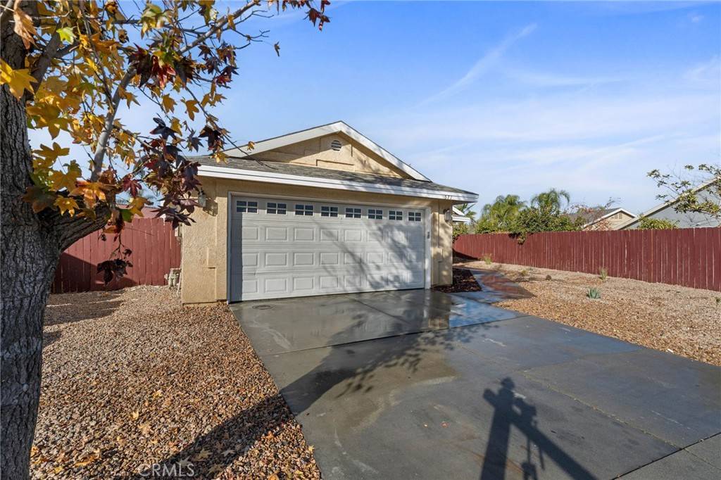 Hemet, CA 92545,571 Copenhagen ST