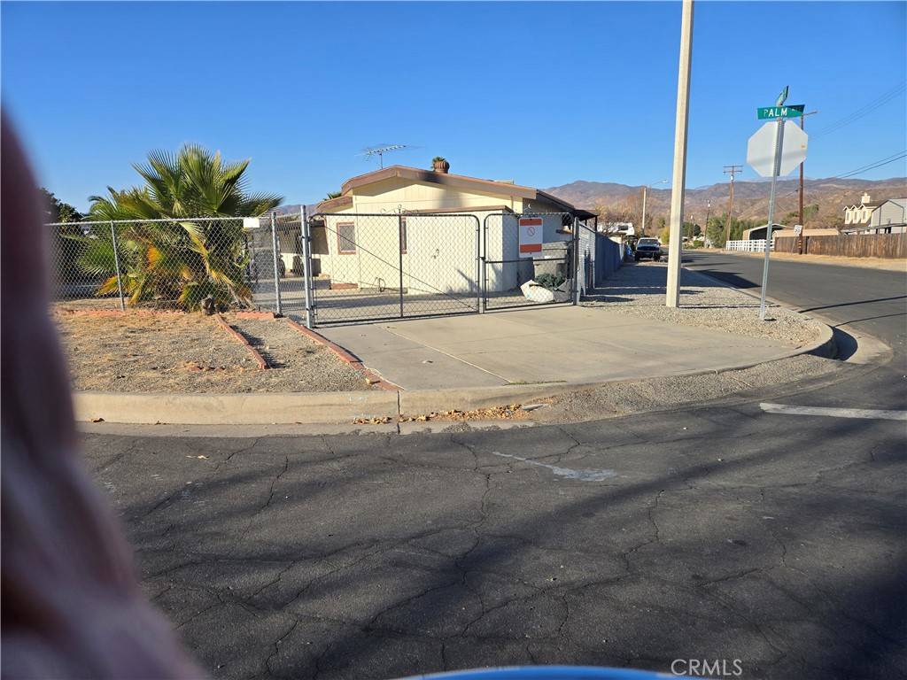 Hemet, CA 92544,25484 st. Browca ST