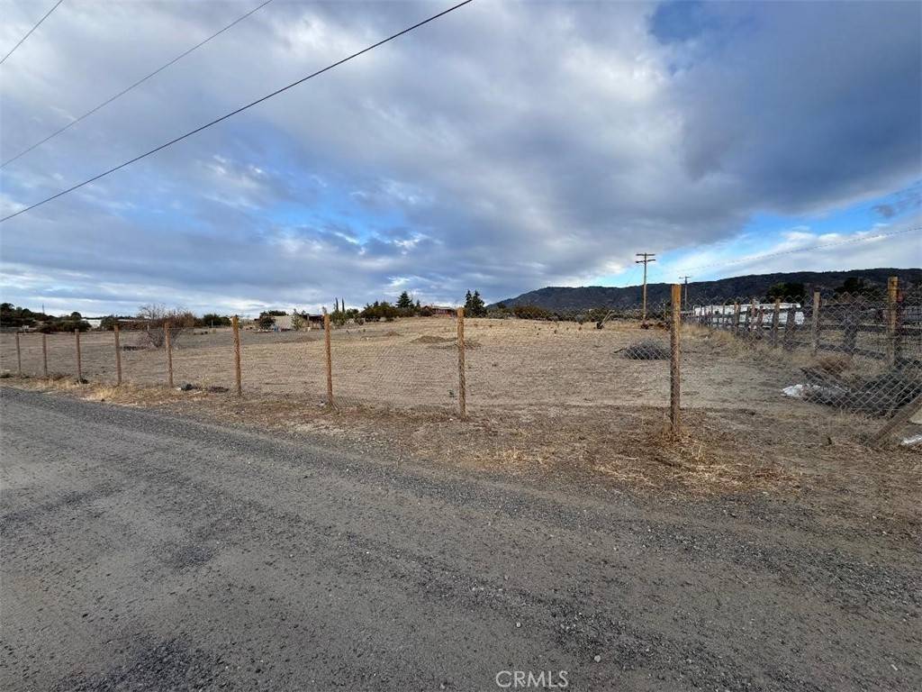 Anza, CA 92539,0 Cain RD