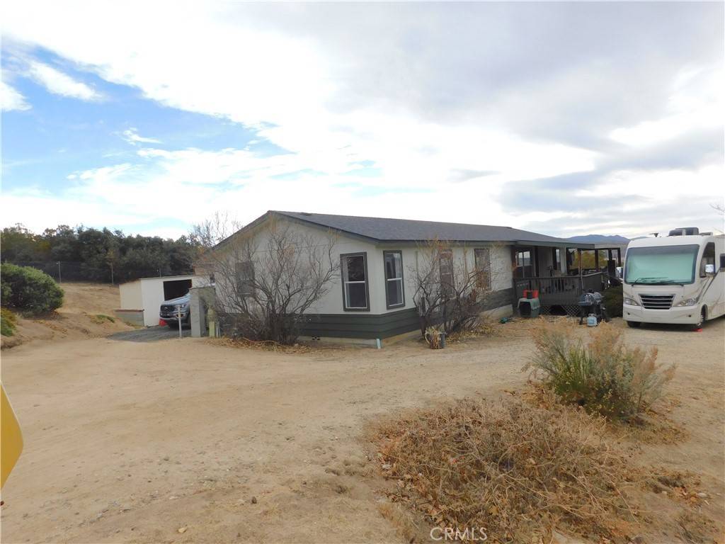 Anza, CA 92539,58725 Meyers LN