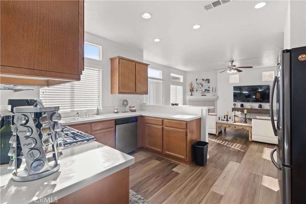 14435 Hartford ST Hesperia, CA 92344
