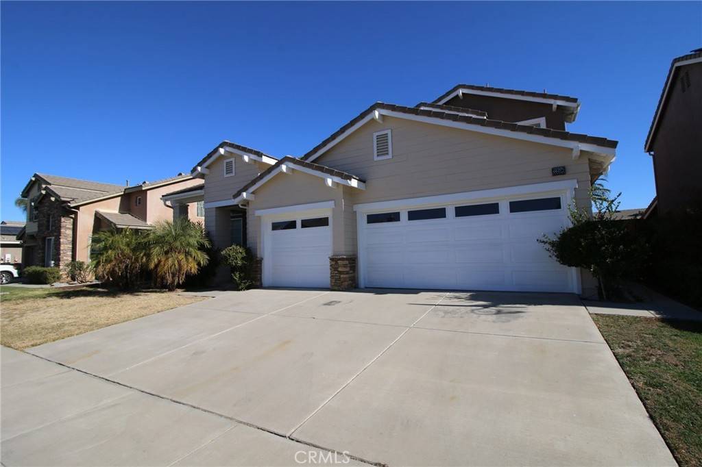 Murrieta, CA 92563,33596 Cyclamen LN