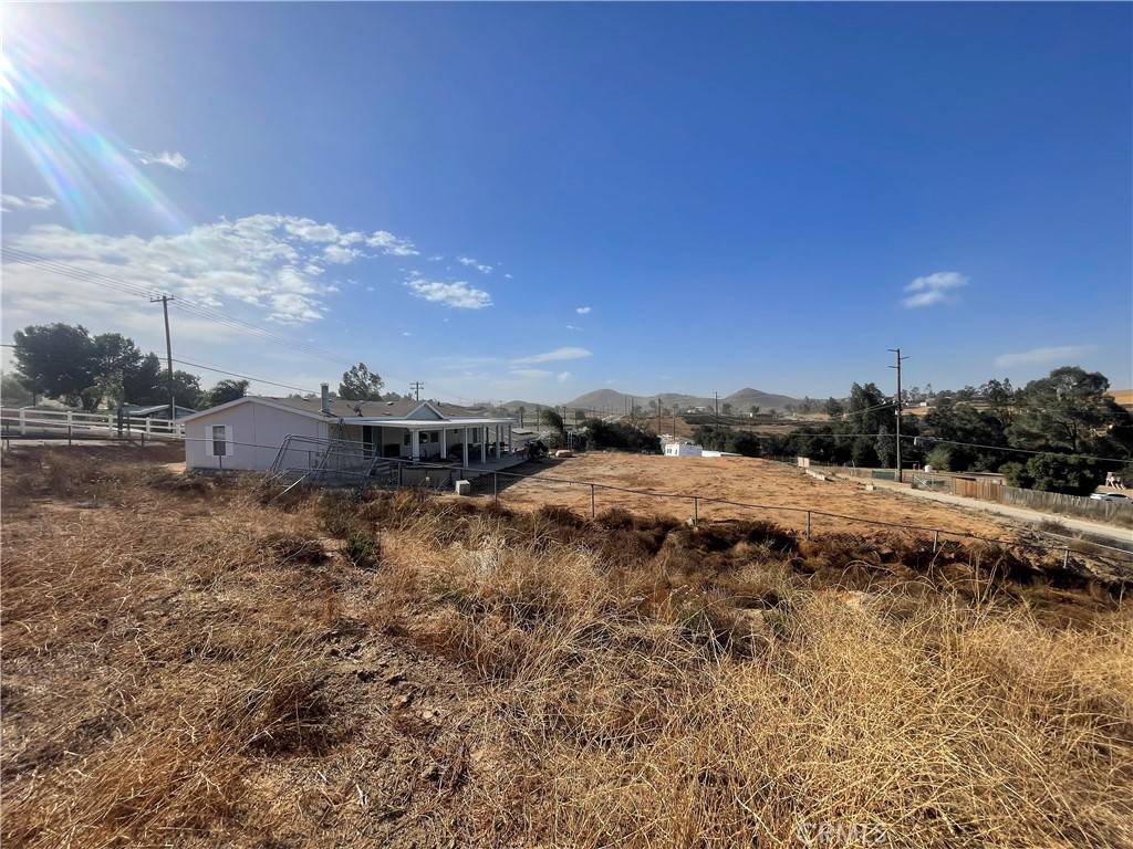 Menifee, CA 92584,25435 Bundy Canyon RD