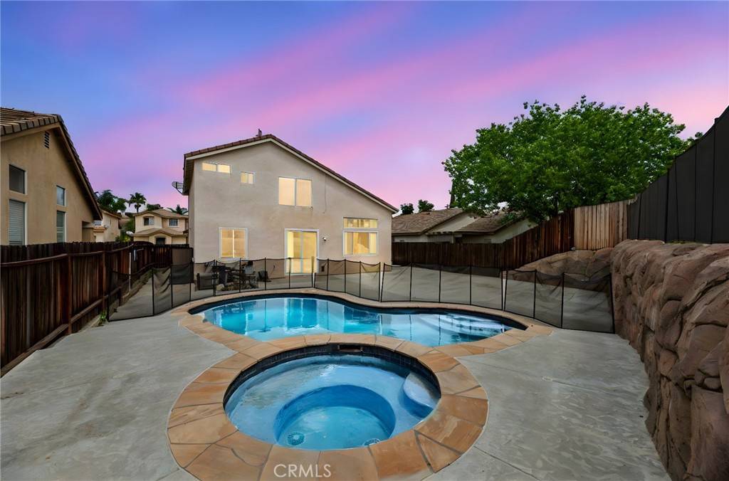 Murrieta, CA 92563,24803 Sweetgrass CT