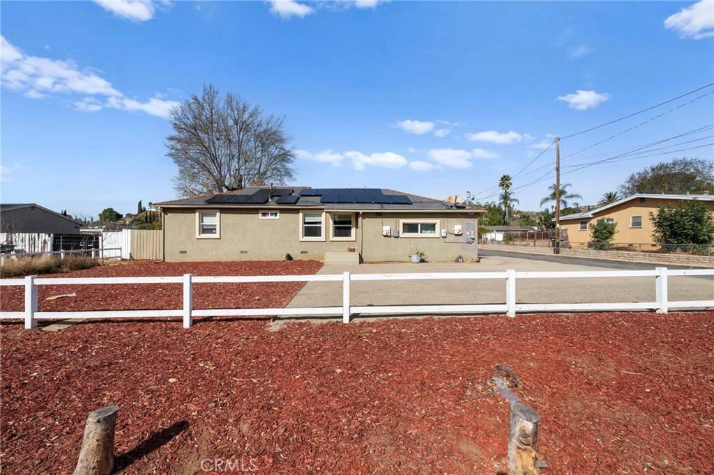 Escondido, CA 92027,1646 Stanley WAY