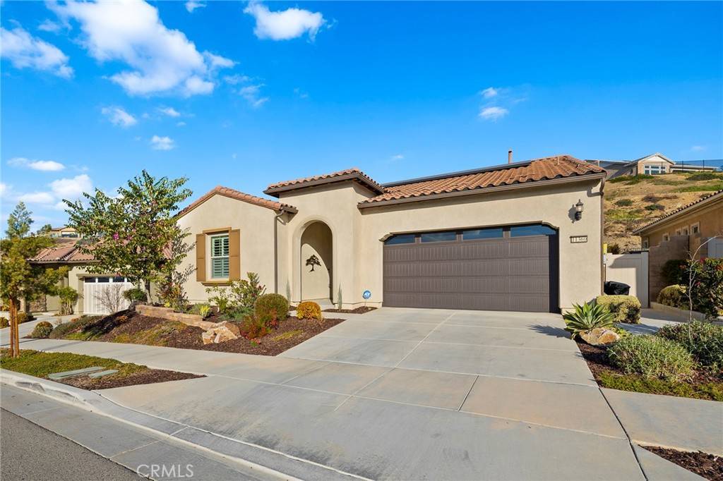 Corona, CA 92883,11360 Alton DR