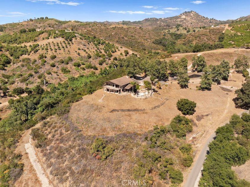 Fallbrook, CA 92028,879 Stewart Canyon RD