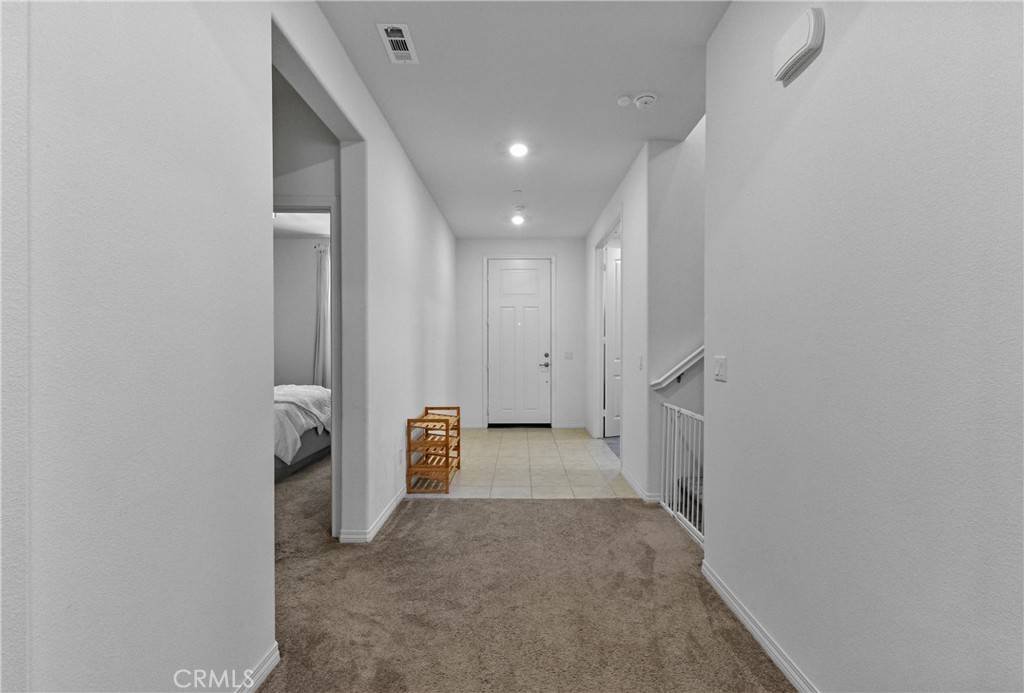 Jurupa Valley, CA 92509,2694 Kings Canyon DR