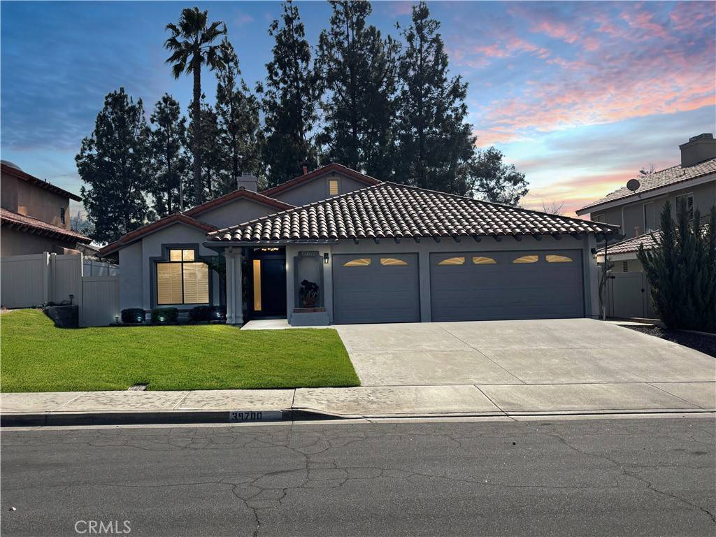 Murrieta, CA 92563,39700 Ridgedale DR