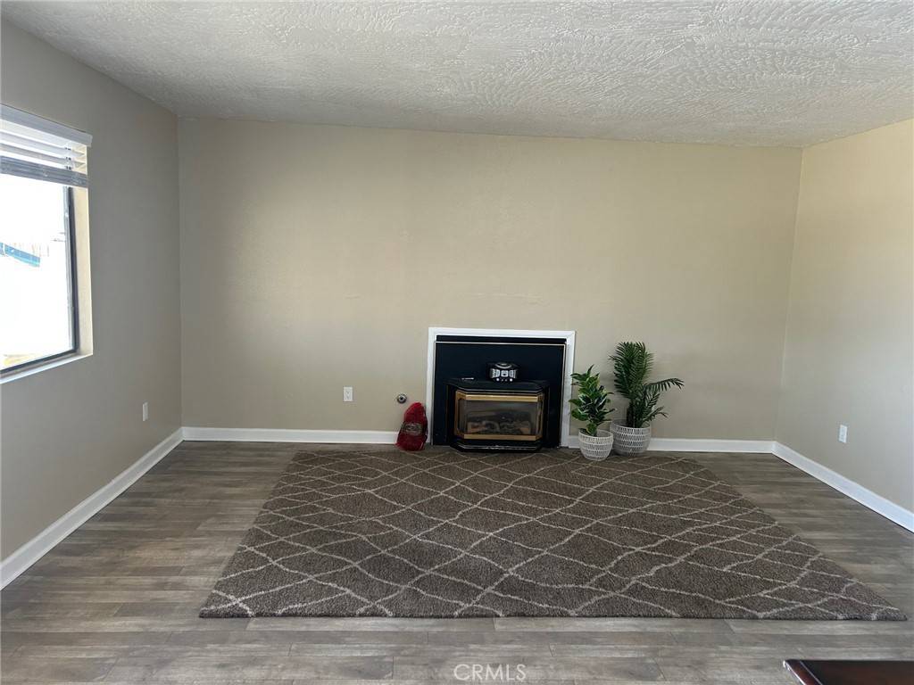 Hesperia, CA 92345,11696 Ivy AVE