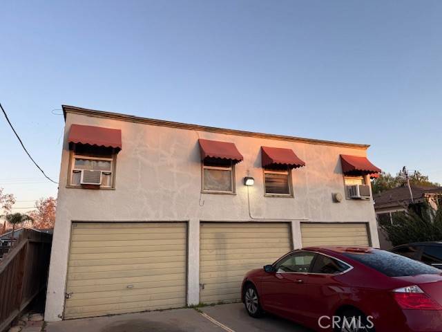 Dinuba, CA 93618,102 N Lincoln AVE