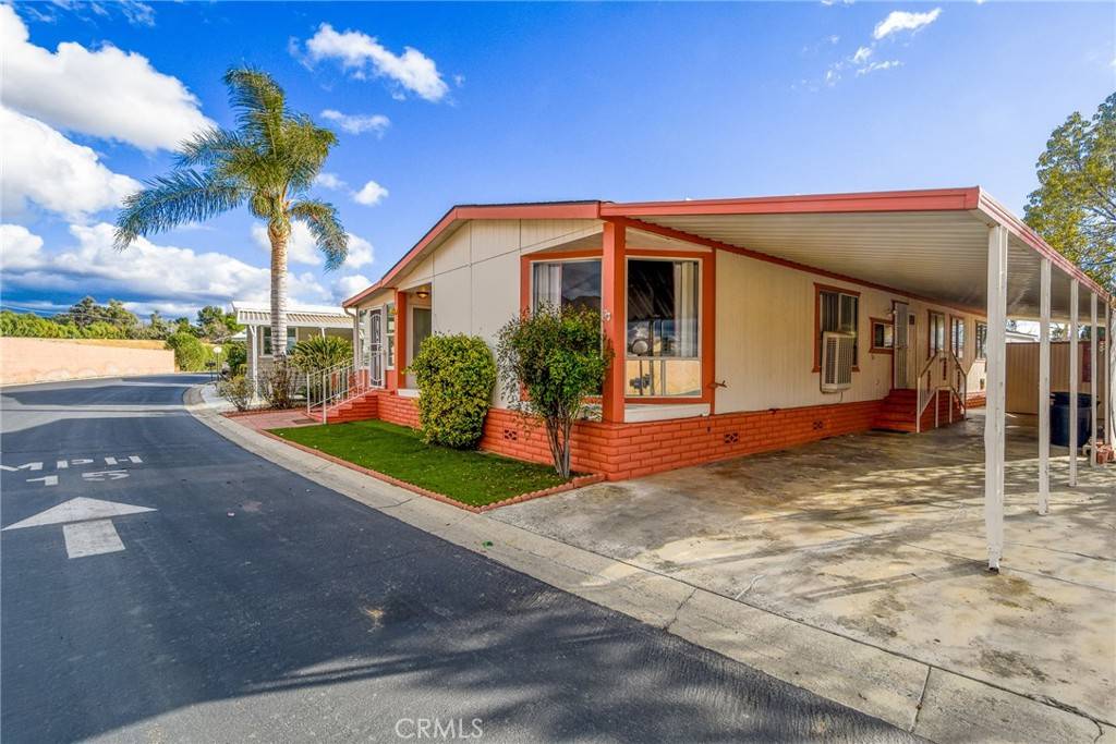 San Jacinto, CA 92583,2230 Lake Park DR #242