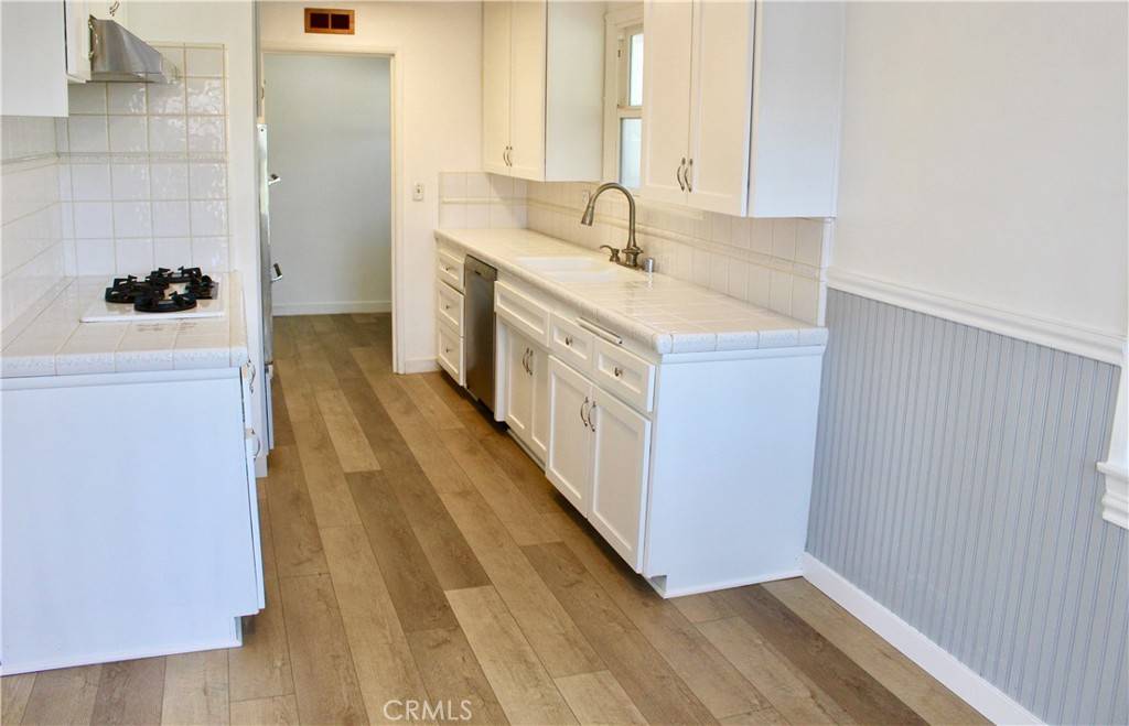 Torrance, CA 90505,23202 Evalyn AVE
