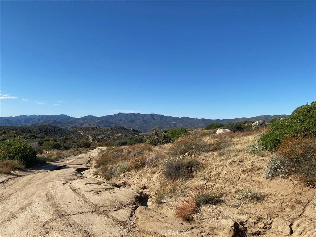 Anza, CA 92539,42617 Wild Horse TRL