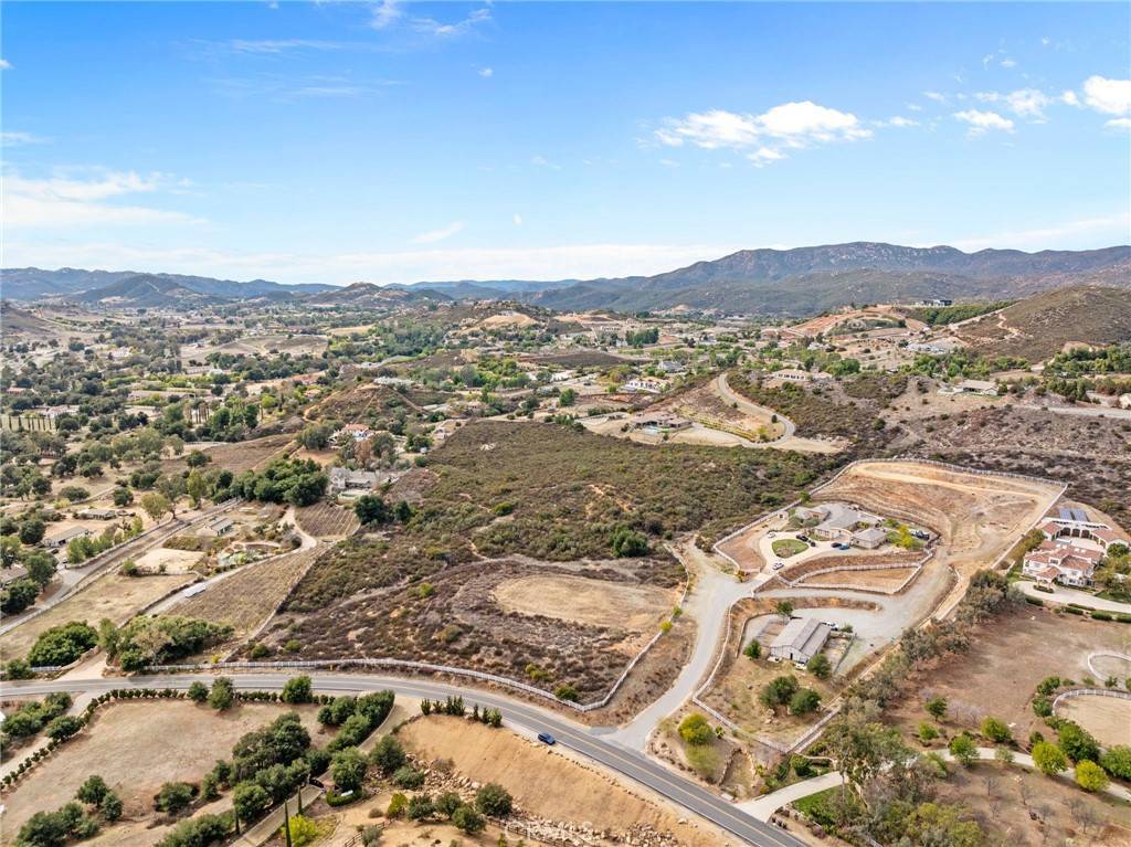 Murrieta, CA 92562,0 Dawn Ct