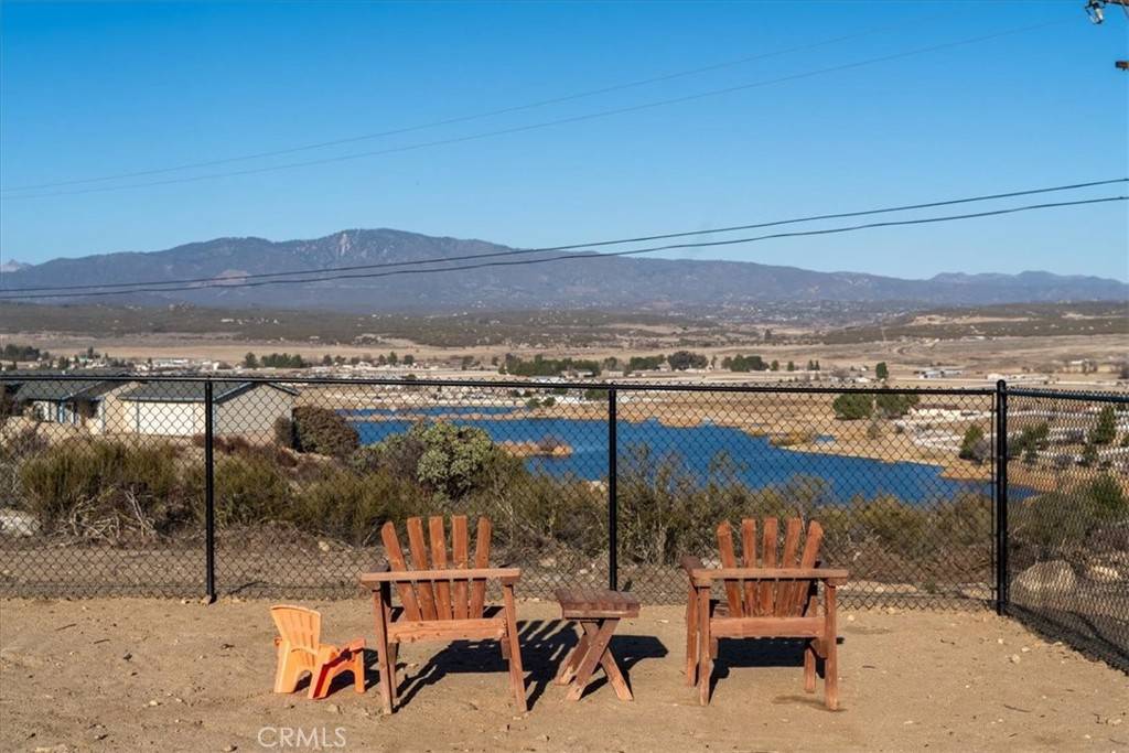 Aguanga, CA 92536,49022 Shetland LN