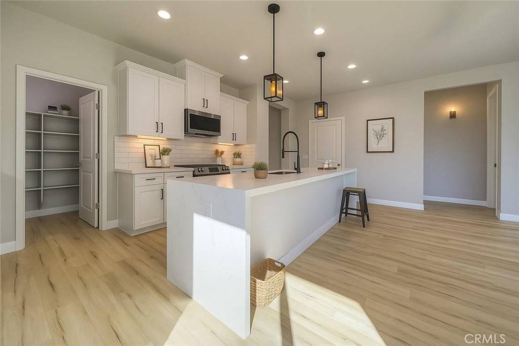 Cathedral City, CA 92234,67813 Rio Vista Dr