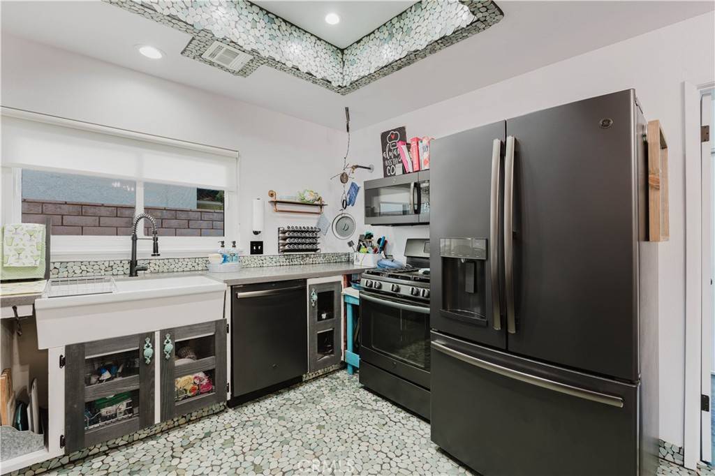 14602 Lighthouse LN Helendale, CA 92342