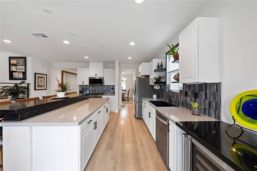 36275 Firelight CIR Wildomar, CA 92595