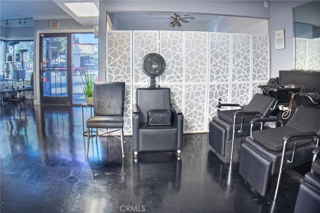 Montebello, CA 90640,2517 W Beverly BLVD