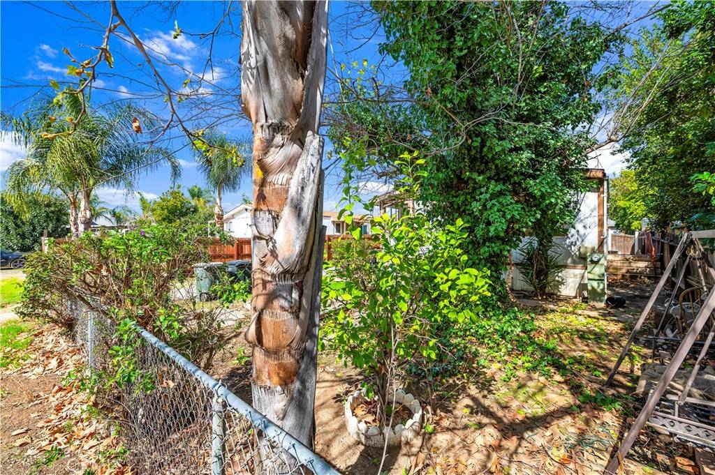 Wildomar, CA 92595,21258 Illinois ST