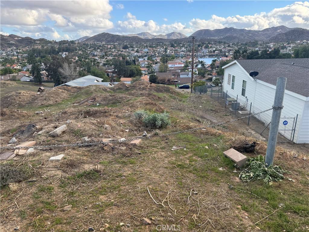 Canyon Lake, CA 92587,0 SCHIRMER DR
