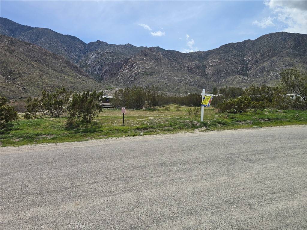 Cabazon, CA 92230,0 Lois