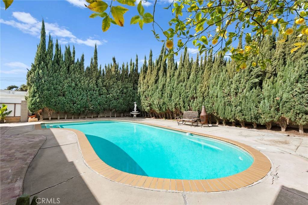 La Mirada, CA 90638,14727 Costa Mesa Dr