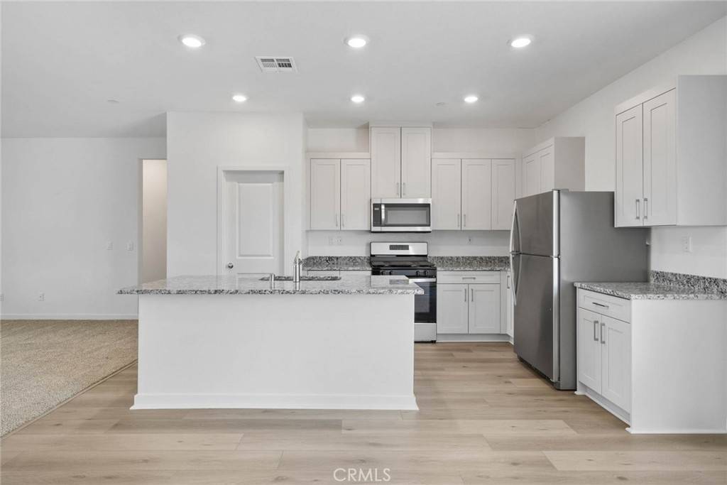 Victorville, CA 92392,Address not disclosed