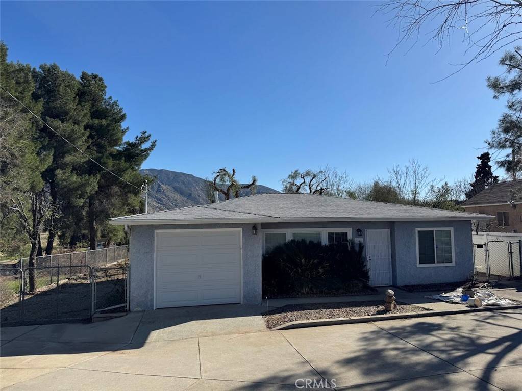 Banning, CA 92220,942 W Westward AVE
