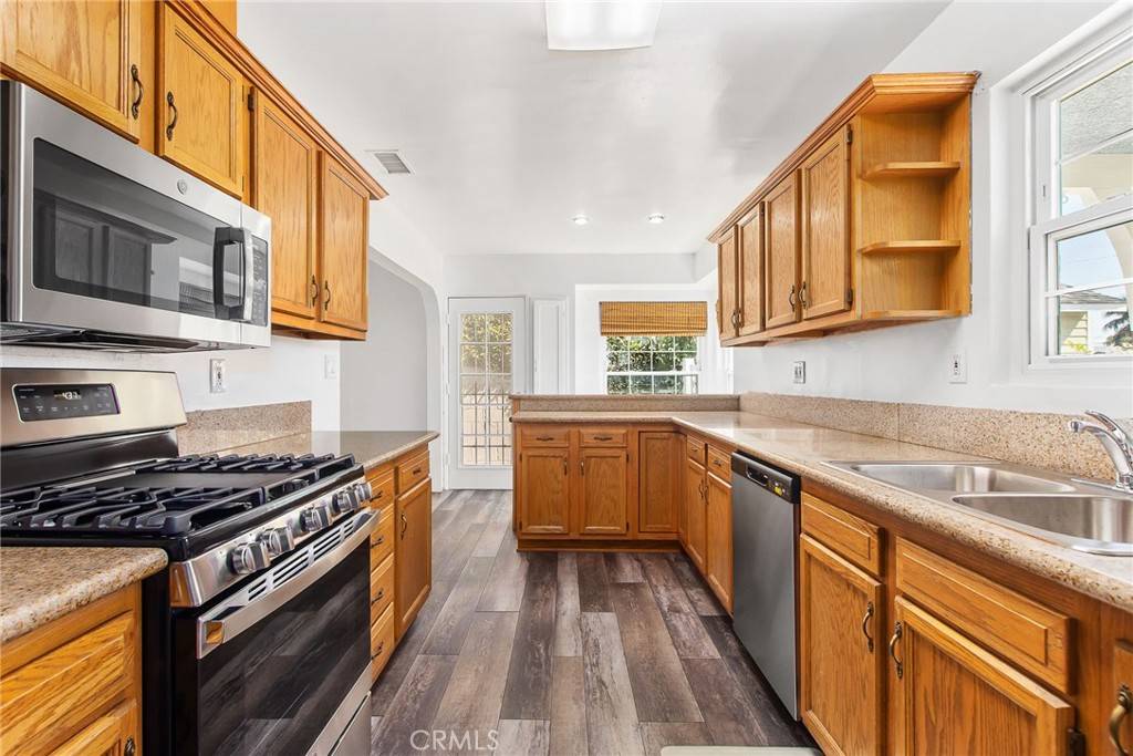 Whittier, CA 90603,15275 Cedarsprings DR