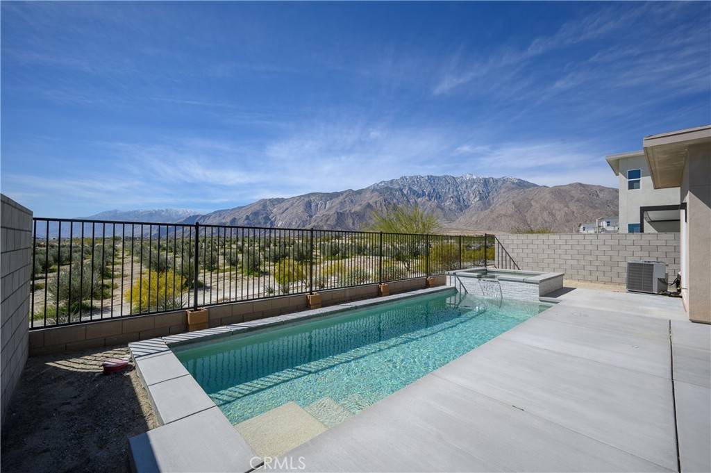 Palm Springs, CA 92262,301 Mustang LN